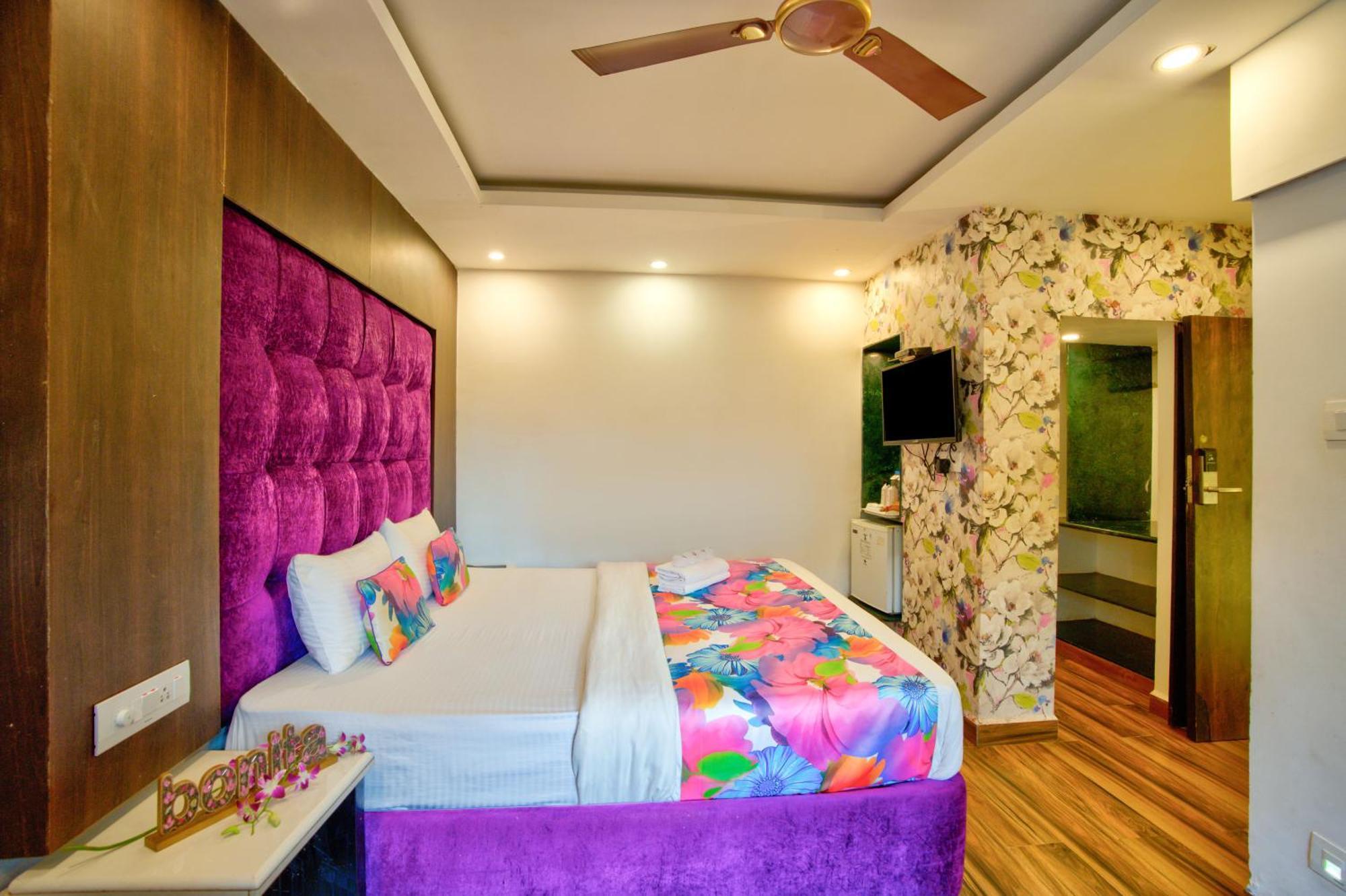 Lemonmint Svelton Manor Hotel Calangute